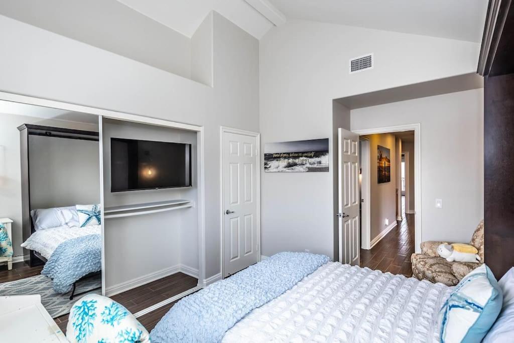 The White Beach House Of Huntington هونتينغتون بيتش، أورانج، كاليفورنيا المظهر الخارجي الصورة
